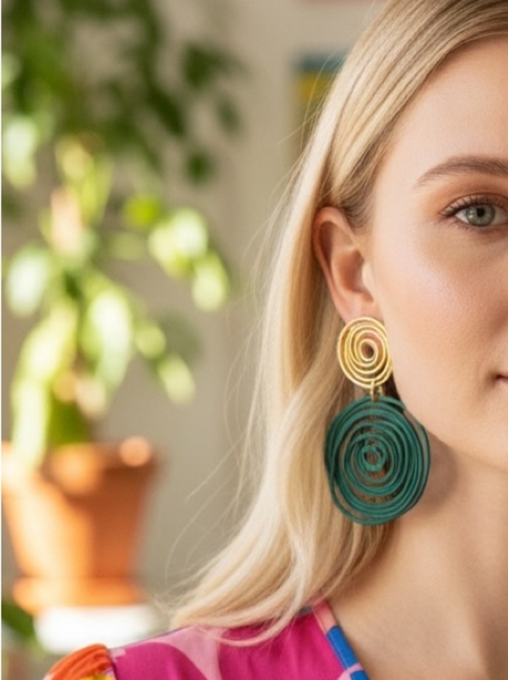 "Kendra" Asymmetrical Retro Hoop Gold Turquoise Abstract Art Geometric Earrings - Picture 3 of 7